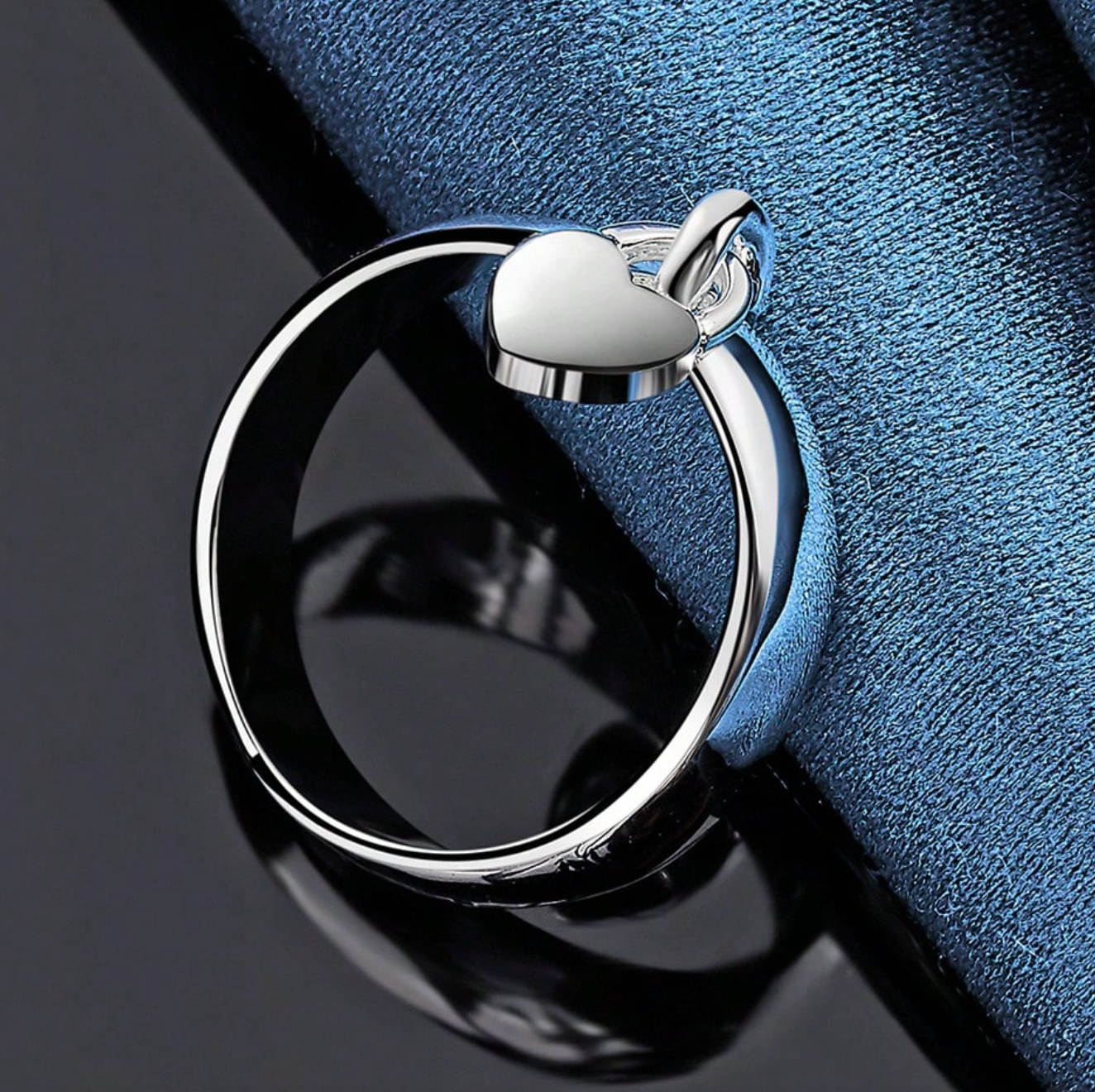 Simple Heart Pendant Ring – Sterling Silver-Plated Classic Ring for Women