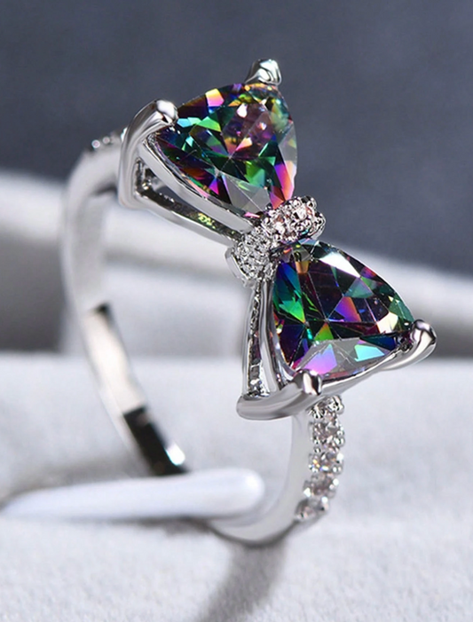 Crystal Bowknot Ring – Elegant Cubic Zirconia Gift for Women