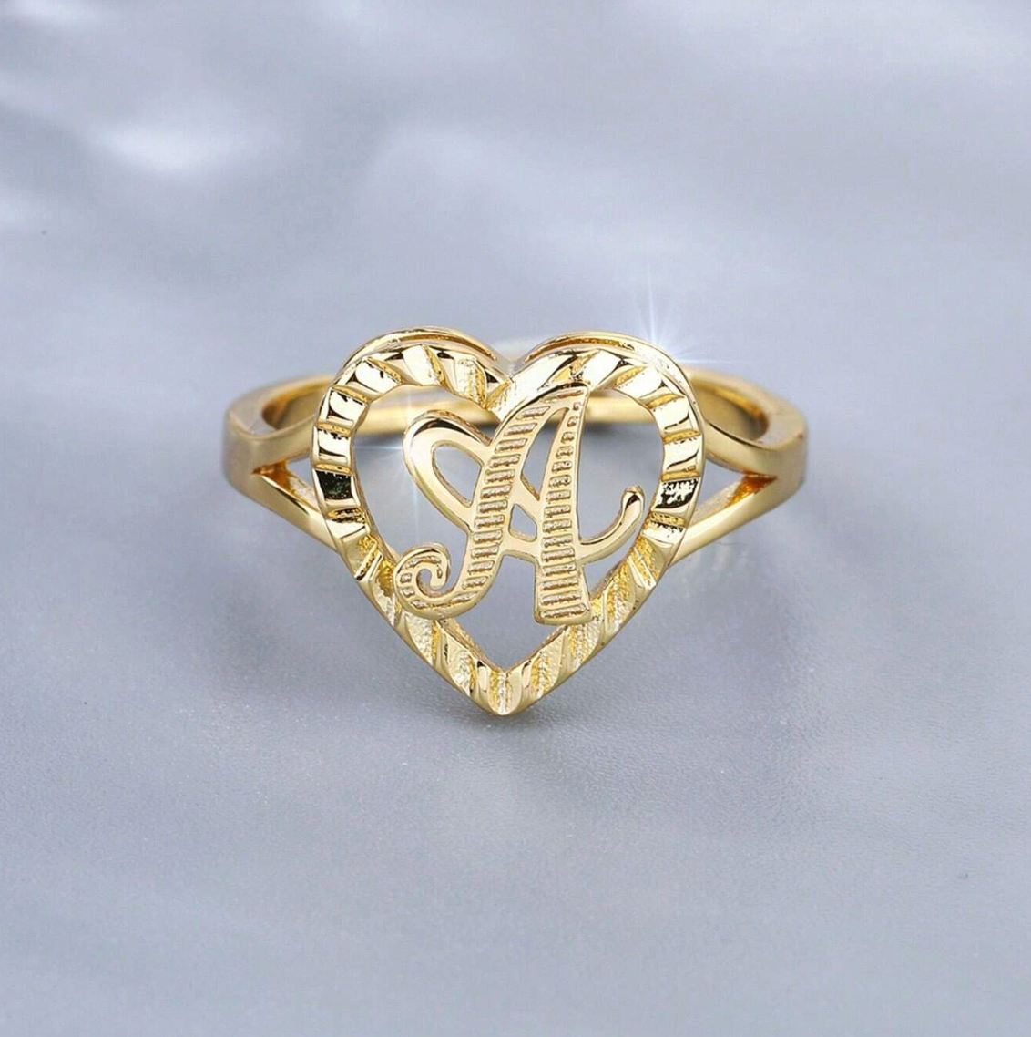 Vintage Initial Letter Ring – Adjustable A–Z Alphabet Ring for Couples