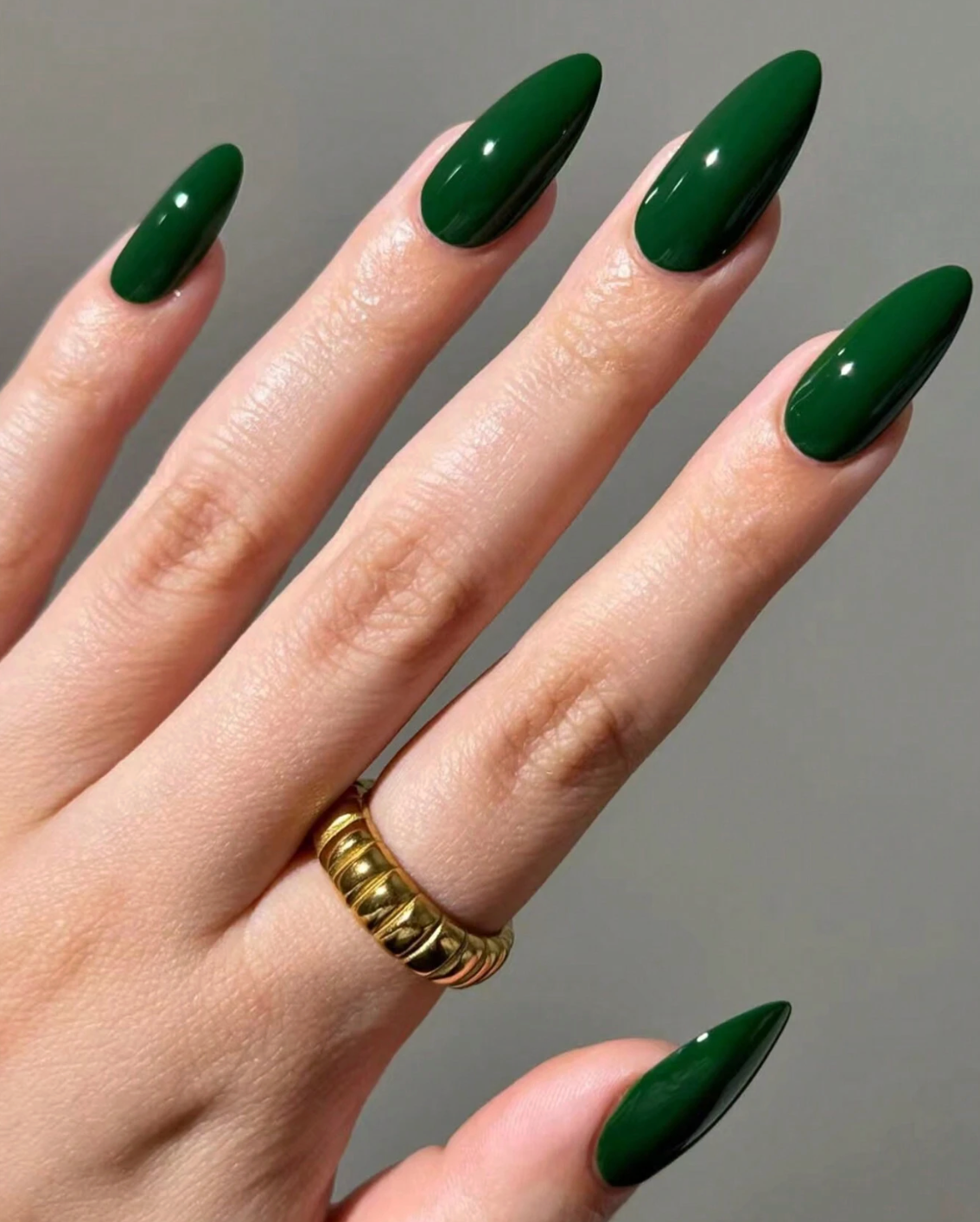 30 Pcs Almond Solid Color Press On Nail Set Universal Fit Everyday Manicure