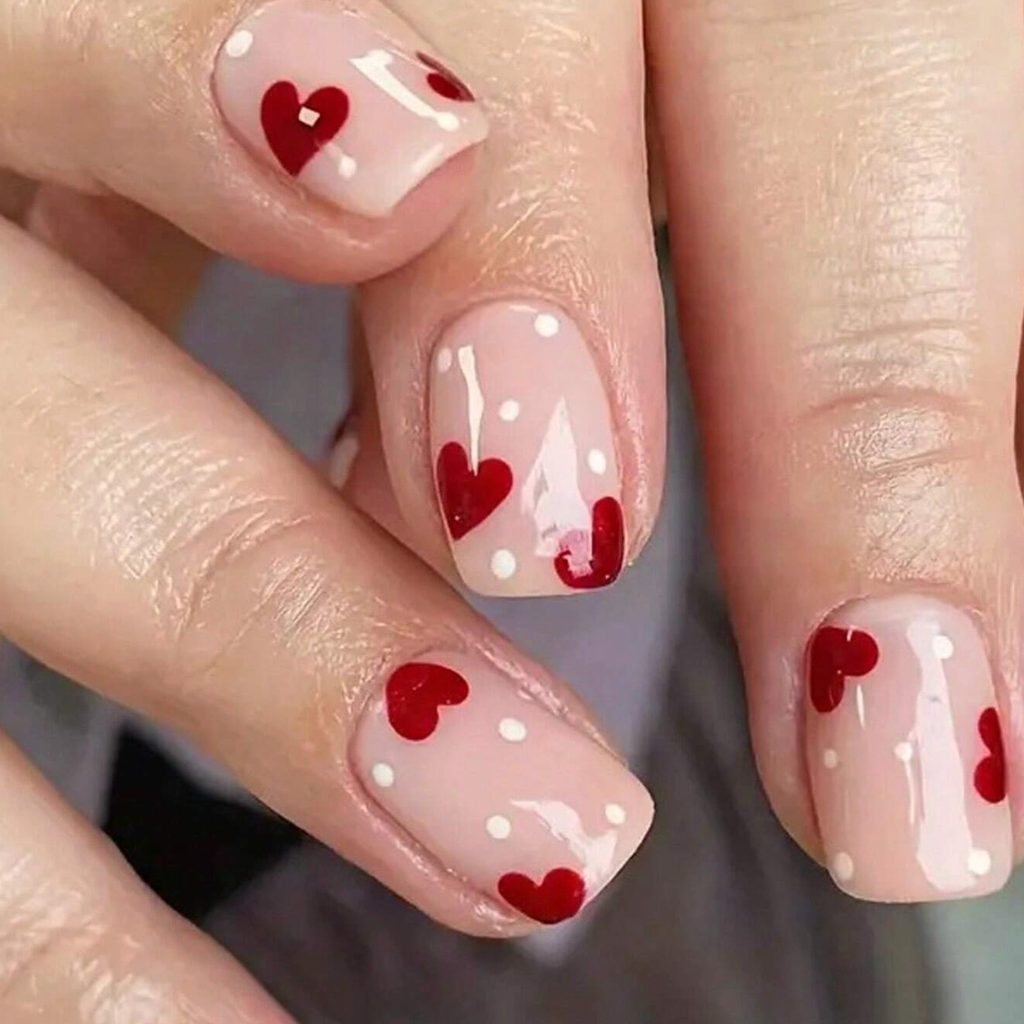 Sweetheart Nude Pink | Gold Line & Heart Accent Nails (24 Pcs Gift Set)