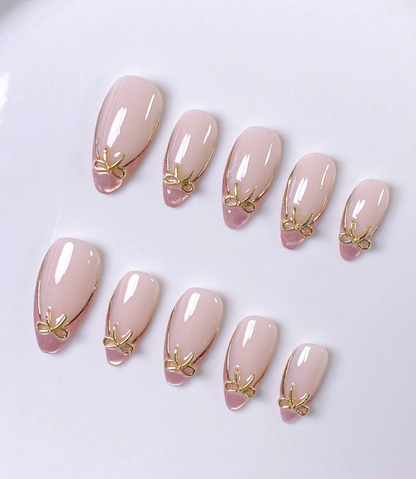 Handmade French Short Press-On Nails – Vine Detail | 10pcs Nail Box