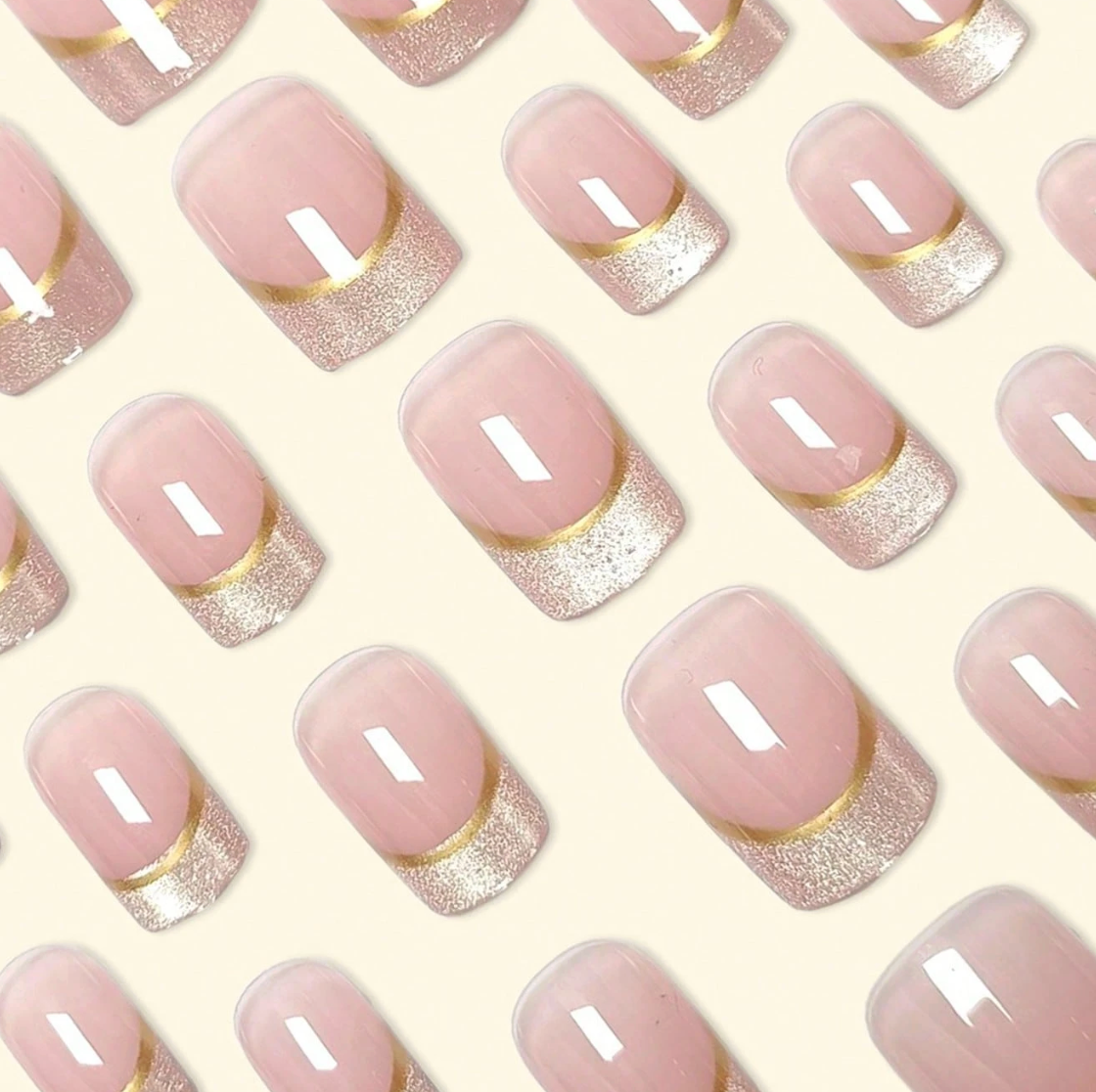 Short Square Red Press On Nails With Glitter Heart Design 24pcs Nail Box