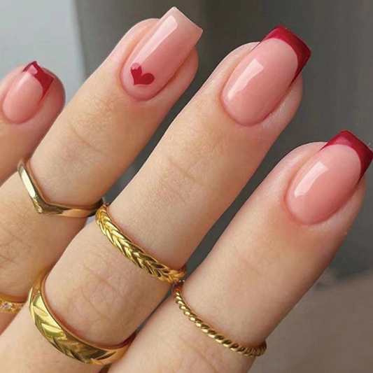 Flat Head Red French Press On Nails With Heart Design 24pcs Nail Box
