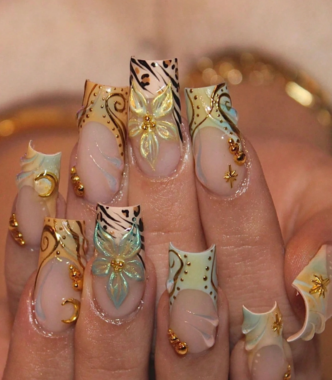 Long Square Press On Nails 3D Floral Star Moon Pearl Design 24pcs Nail Box