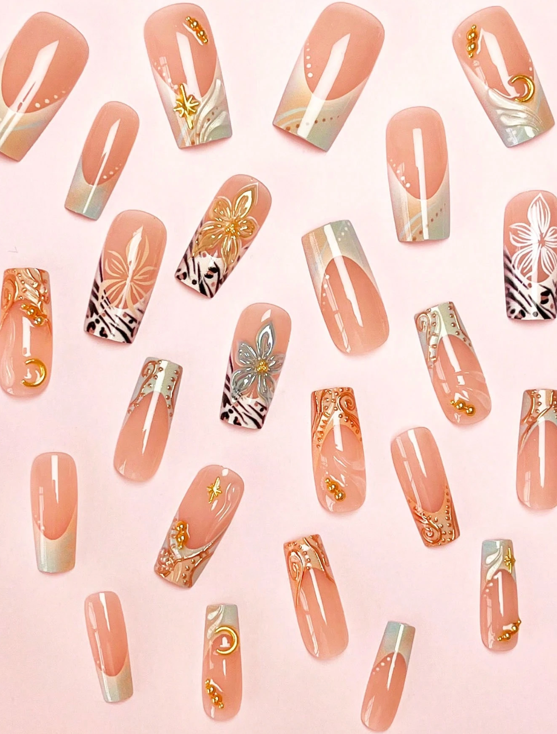Long Square Press On Nails 3D Floral Star Moon Pearl Design 24pcs Nail Box
