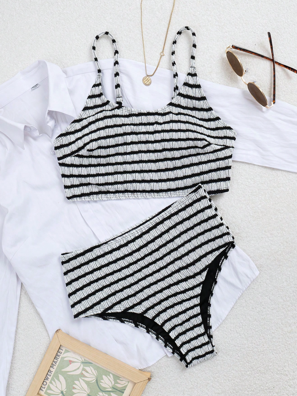 Candy Shore Textured Bikini Set - Vibrant 2-Piece Holiday Beachwear