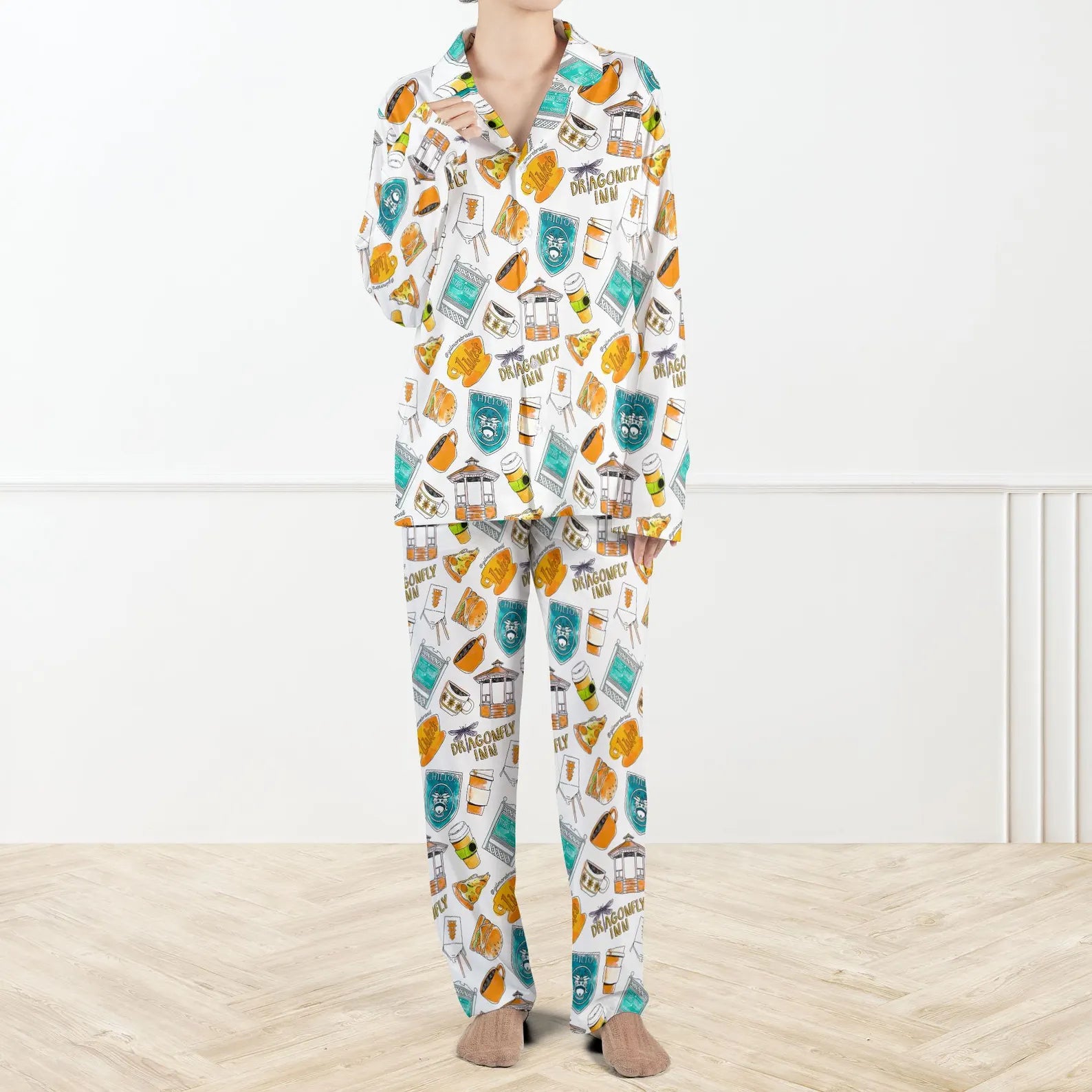 Vintage Stars Hollow Inspired Pajama Set – Autumn & Winter Cozy Sleepwear for Book Lovers